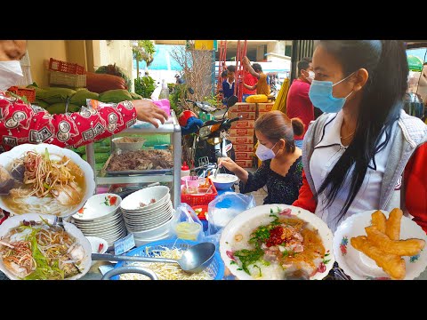$0.87 For A Bowl Of Pork Porridge & $1.50 For Noodle Fish Soup - Yummy Breakfast @ Boeng Trabaek