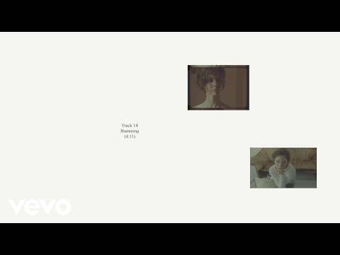Humming - Gracie Abrams