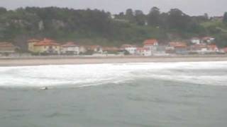 preview picture of video 'Playa de STA MARINA (Ribadesella) Asturias -- VideoblogASTURIAS.com'