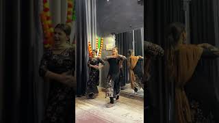 Download lagu Menu suit sivade Kala😍 #bhangramutiyaar #punjabidance #youtubeshorts #special #ytshorts mp3 Download lagu Menu suit sivade Kala😍 #bhangramutiyaar #punjabidance #youtubeshorts #special #ytshorts mp3