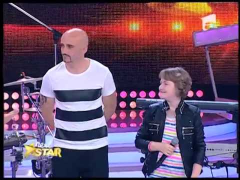 Prezentare: Denisa Lucan si Voltaj