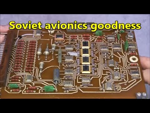 Soviet avionics teardown: ARK-15M radiocompass