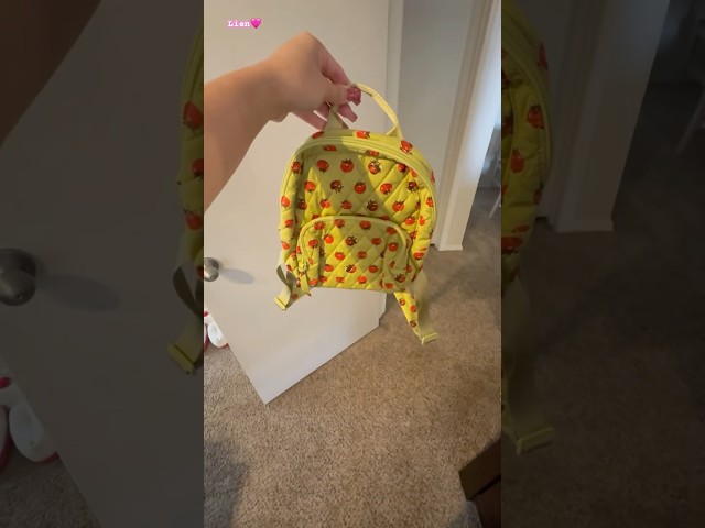 Vídeo relacionado con Vera Bradley Mochila pequeña Banbury de algodón prémium para mujer, Marrakesh, Talla única
