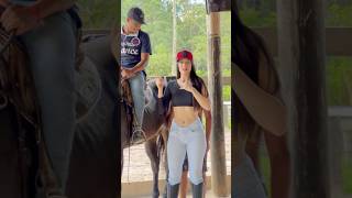 #cavalos #piadascurtas #shortsviral #cavalo #piadasrapidas #shortsfeed #shortvideo #shorts