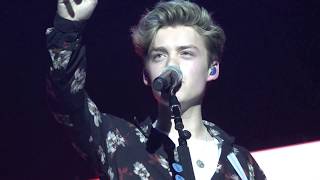 [4K] New Hope Club - Tiger Feet (The Vamps: Night and Day Tour 2018 London)