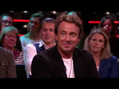 Marco Borsato na vijftien jaar terug in De Kuip