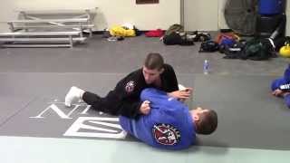 preview picture of video 'Steve Keckan Teaching The Knee Squeeze Pass at Kaizen BJJ Plymouth'