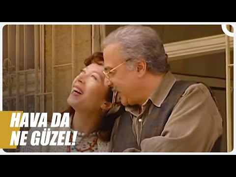 Sabri Bey ve Ayla Hanım Aşk Yaşıyor! | Bizimkiler Özel Bölümler