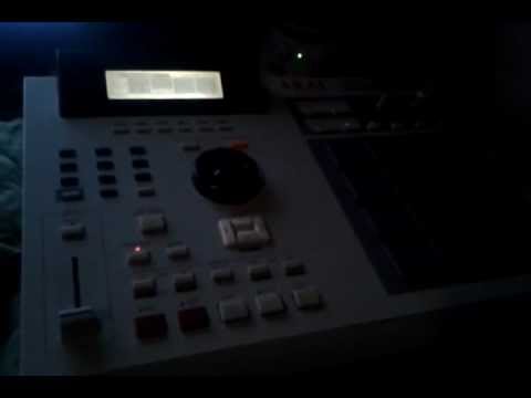 Kount Fif playing a beat made in minutes on the MPC 2000XL
