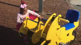 Juju&#39;s Day at the park &amp; counting from 1 to 20