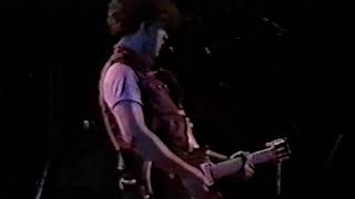 Cocteau Twins 8 Nov 1982 UK tv 'Whatever you want' : Hazel (live)