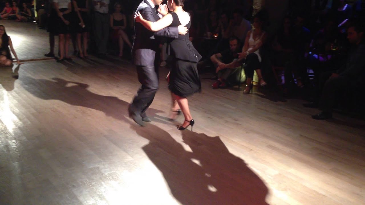 Facundo de la Cruz y Paola Sanz - VALS - ATHENS, GREECE - 02 La Serenata