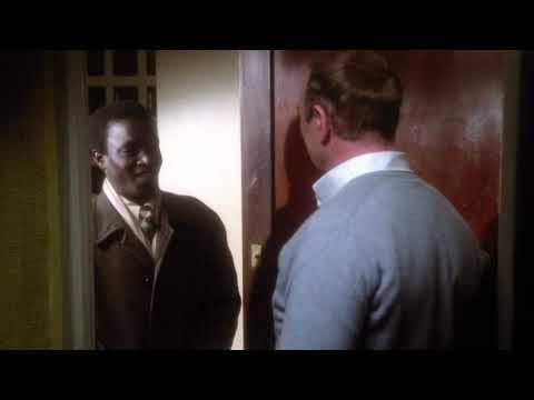 Cause toujours... tu m'intéresses (Édouard Molinaro, 1979) - Monsieur M'Ba