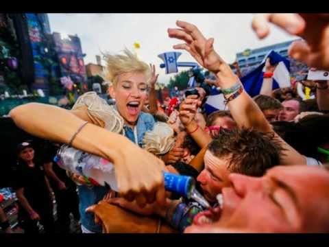 Dimitri Vegas & Like Mike.Steve Aoki ,Laidback Luke, Coone & Lil Jone - Madness Turbulence