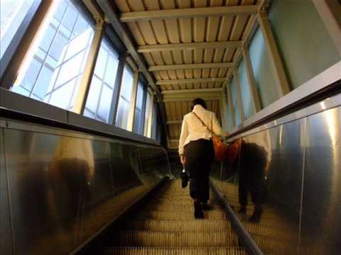 Mladi Levi – Ta vlak