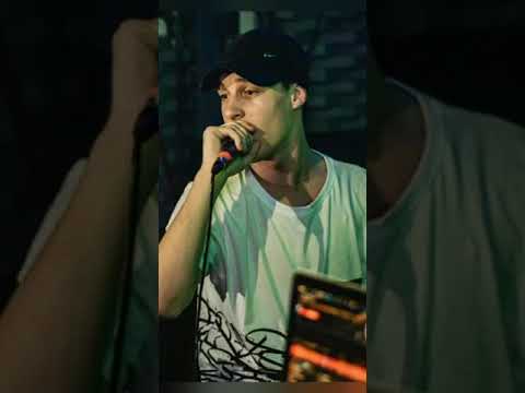 klinac KORAK ISPRED text