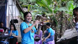 Download lagu TAJAMNYA KARANG PERSI DJ MENI - SINKAXUN - BLMUSIK LIVE IN LEBUH mp3 Download lagu TAJAMNYA KARANG PERSI DJ MENI - SINKAXUN - BLMUSIK LIVE IN LEBUH mp3