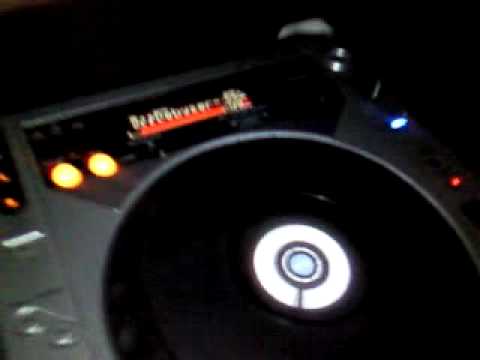 Stefano Kaplanski rock the Rod Debyser "Cosina"