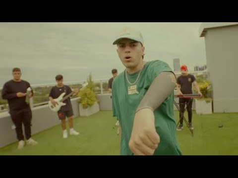 El Mala - Dejate Querer / Quien te cambio / Dime si eres feliz #6