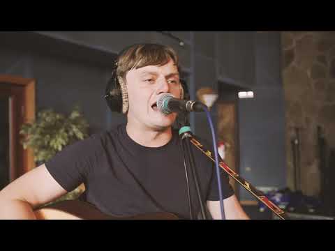 Jamie Webster - Something's Gotta Give (Live From Parr Street Studios)
