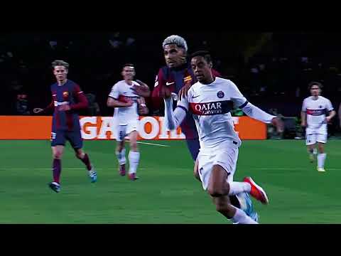 ARAUJO Red Card in Barcelona vs PSG Champions League Match