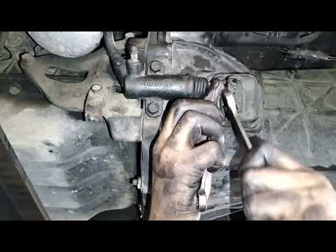 HOW TO ADJUST SECONDARY CLUTCH PUSH ROD? PAANO MAG ADJUST NG CLUTCH SA ILALIM?
