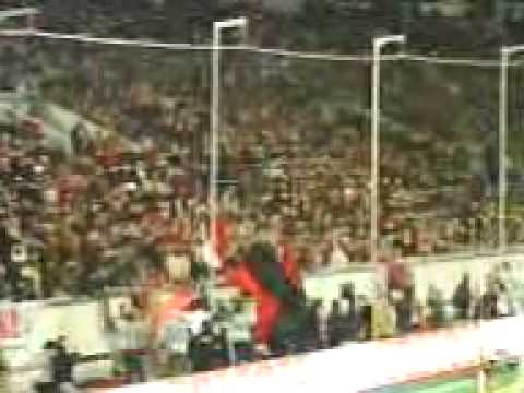 LEVERKUSEN -  Bayern München 4:2... nach dem Spiel ging die Party ab!!!