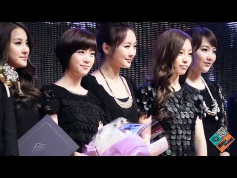 110113 KARA - Imperialpalace Season's Greetings By Pizzabbang
