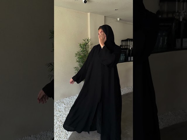 عباية انترنت بتطريز ناعم وحواف راقية – Classic Soft | سدفة