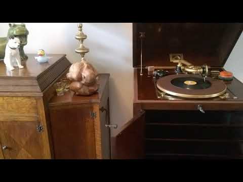 Down By The Old Front Gate - Victory Dance Orchestra - HMV 192 Gramophone - Victory 7" 78rpm