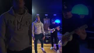 Download lagu NLE choppa 'IN THE UK' mp3