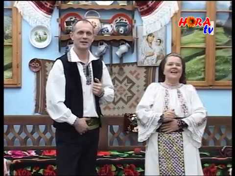 BEBE DRAGOMIR SI MARIA GARAS -  Langa dunare si munti