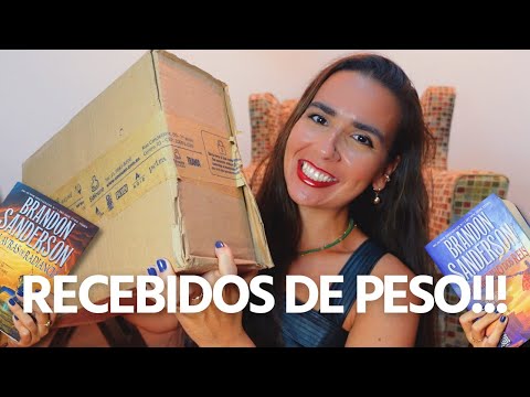 UNBOXING DE RECEBIDOS (clssicos, Brandon Sanderson e boxes ?) | Ana Carolina Wagner