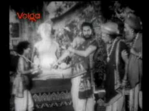 Mahakavi Kalidasu - Draupadya Panduthanayaah
