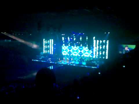10/3/2012 Super Show 4 in Macau - Sorry Sorry