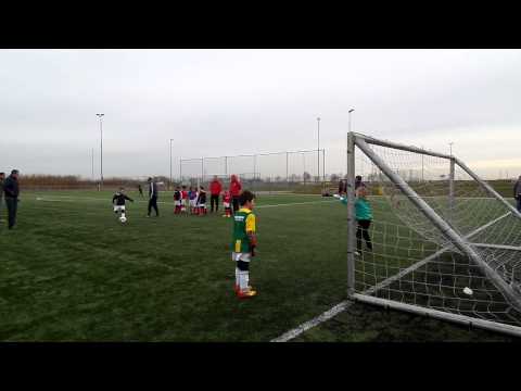 penaltyreeks 28 febr 2015 DSO F9 - GOUDA F4