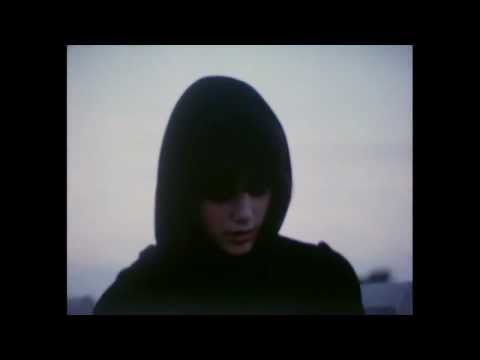 Home Movie, autour du 'Lit de la Vierge' (Tina Aumont)