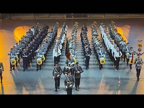 Margaretenmarsch/Major Tom - Drillteam Wachbataillon + Stabsmusikkorps Musikfest Bundeswehr 2024