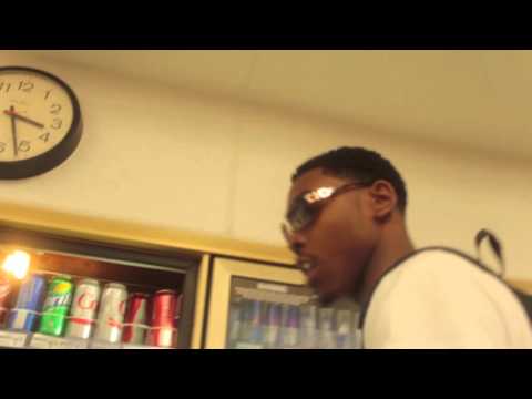 Lil Buzz"Feel It In Tha Air" (Music Video)