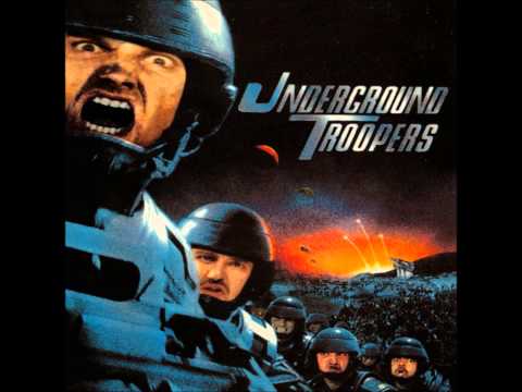 01   Cdb feat  Bassi Maestro   Pollice su