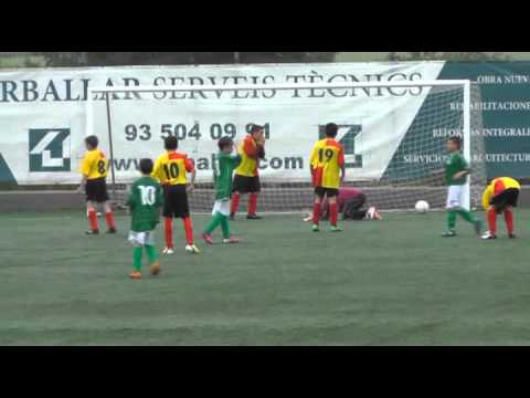 JUVENTUD 25 DE SEPTIEMBRE B BADIA A ALEVINES 2404-2013 Película 1_2