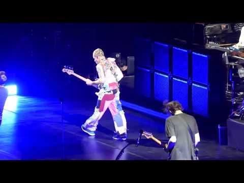 Red Hot Chili Peppers - Calgary May 29, 2017