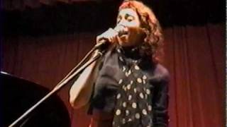 Regina Spektor - &quot;I Want to Sing&quot; (2004-02-14) - 9 of 17