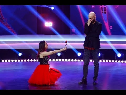 Alina Handuc, emoții pe scena ”iUmor”: Mihai Bendeac, cerut în căsătorie printr-o poezie de dragoste