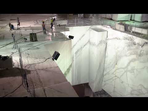 Miners "drop the rock" in Marble, Colorado