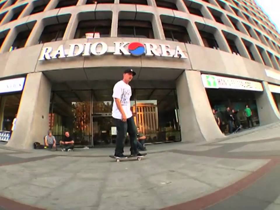 Quartersnacks: Kalis & Stevie - Sixth Advisory Remix