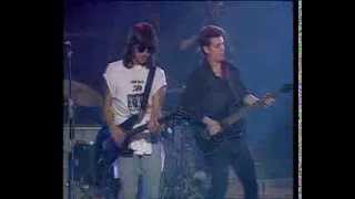 Los Rodriguez   "Sin documentos"