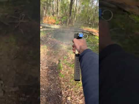 Glock 17 with kriss vector goes bananas 😵‍💫 #legal #switch #glock17gen4  #shorts #viralvideo