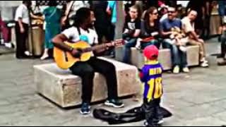 Como Bob Marley, alucinante! Clarence Milton Bekker, Playing for Change