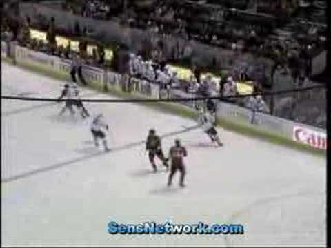 Alfredsson Goal vs Leafs - Nov 6